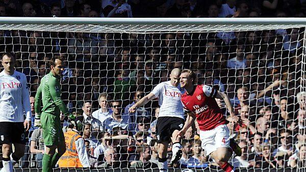 Per Mertesacker traf zum 1:0 gegen Fulham