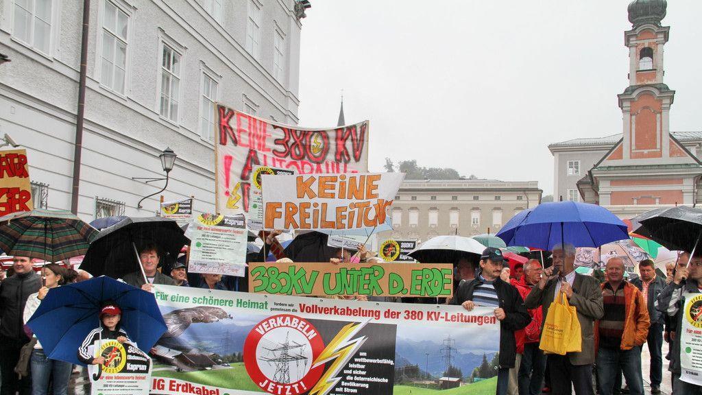 Demonstration 380 kv Mozartplatz