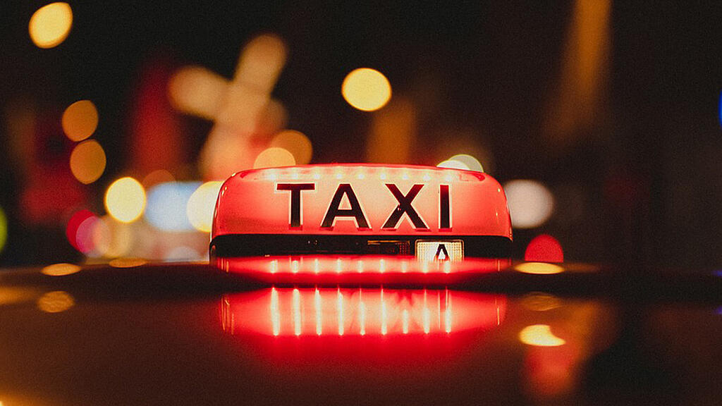 taxi.jpg