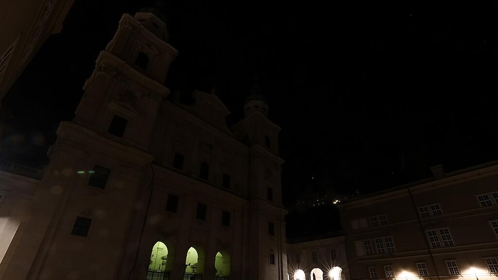 Earth Hour 2021