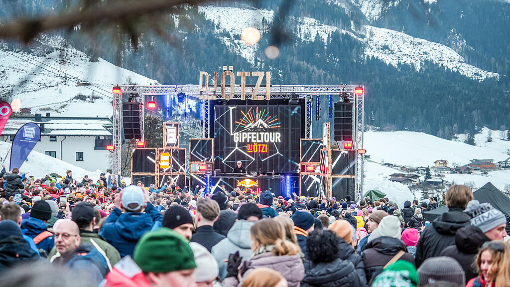DJ \u00d6tzi Gipfeltour in Alpendorf