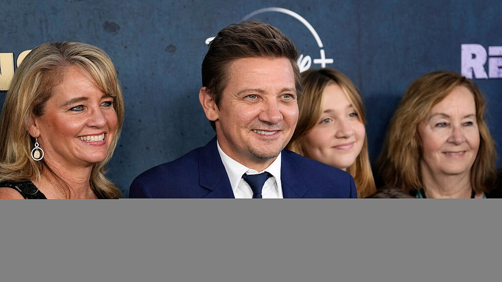 Jeremy Renner auf Rotem Teppich