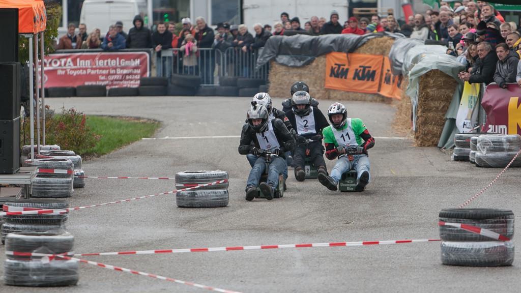 Bierkistenrennen Munderfing, I