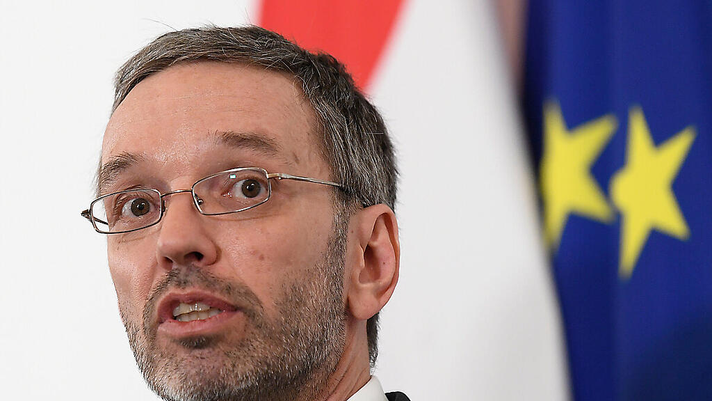 Kickl hält 1,50 Euro Stundenlohn für genug