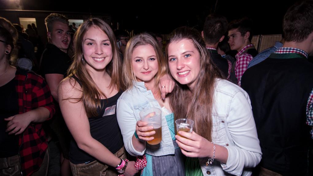 10. Sagler Bierzelt II