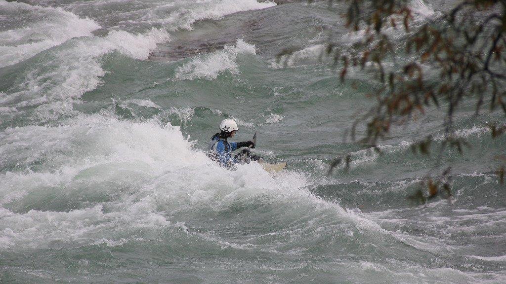 Kajak Freestyle auf der Salzach