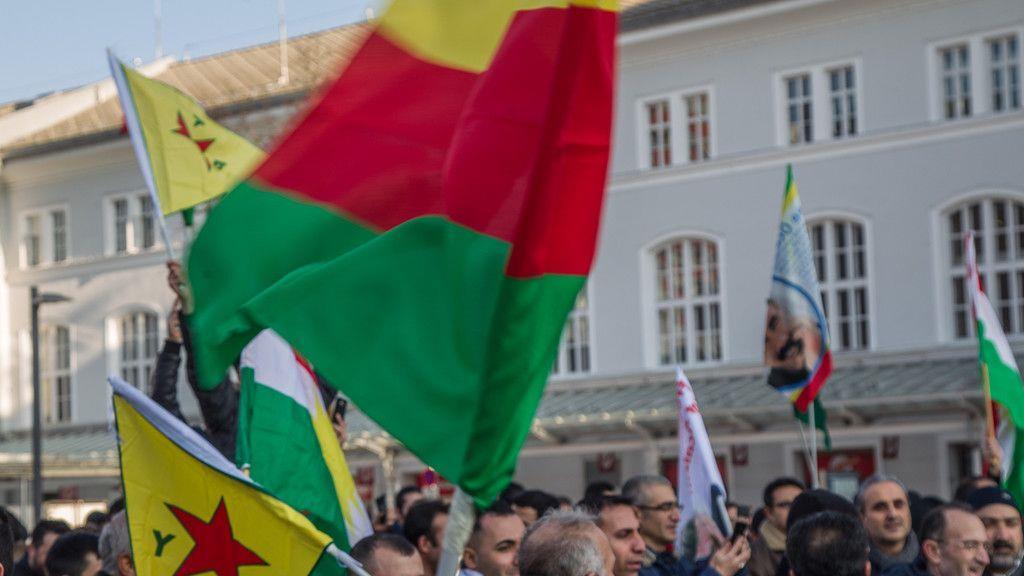 Demo der Kurden in Salzburg