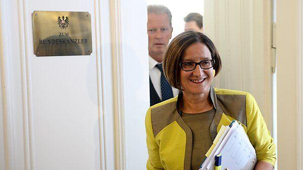 Mikl-Leitner für mehr Instanzen