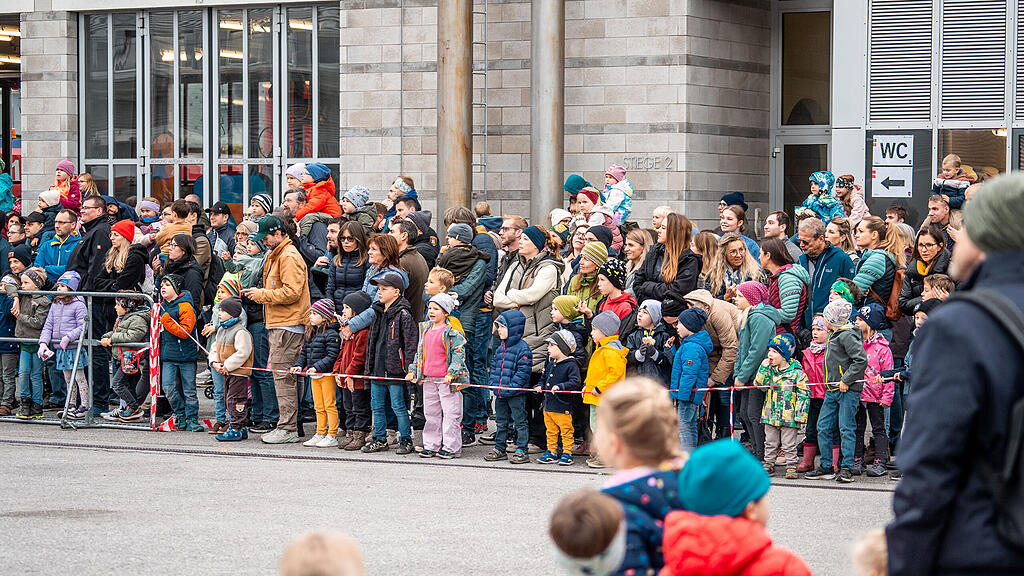 Tag der Offenen Tür bei der Berufsfeuerwehr Salzburg