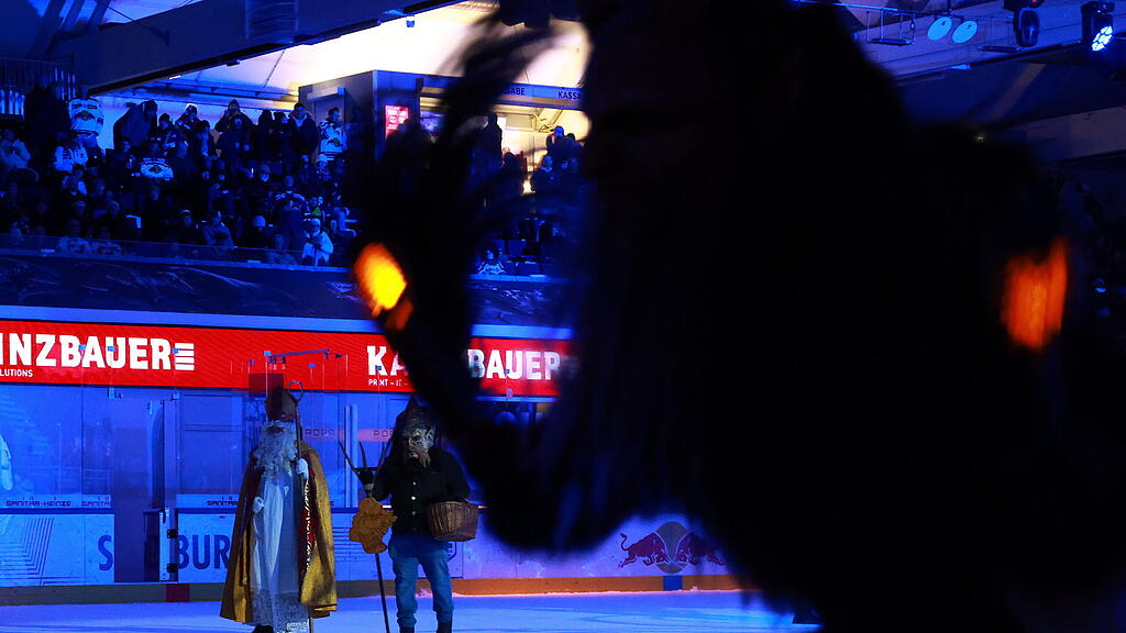 Eishockey: Red Bull Salzburg vs. Black Wings Linz