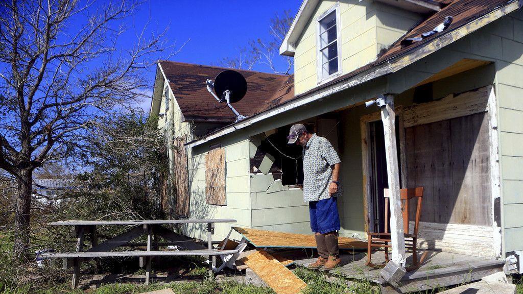 Aufräumen nach Hurrikan "Harvey"