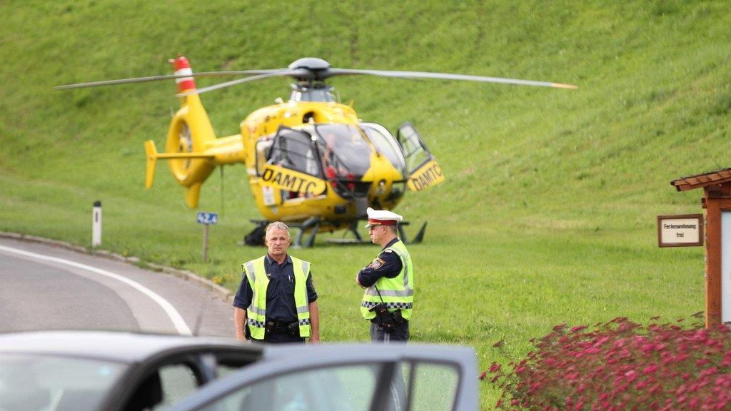 Zwei Schwerverletzte bei Frontalcrash in Mondsee