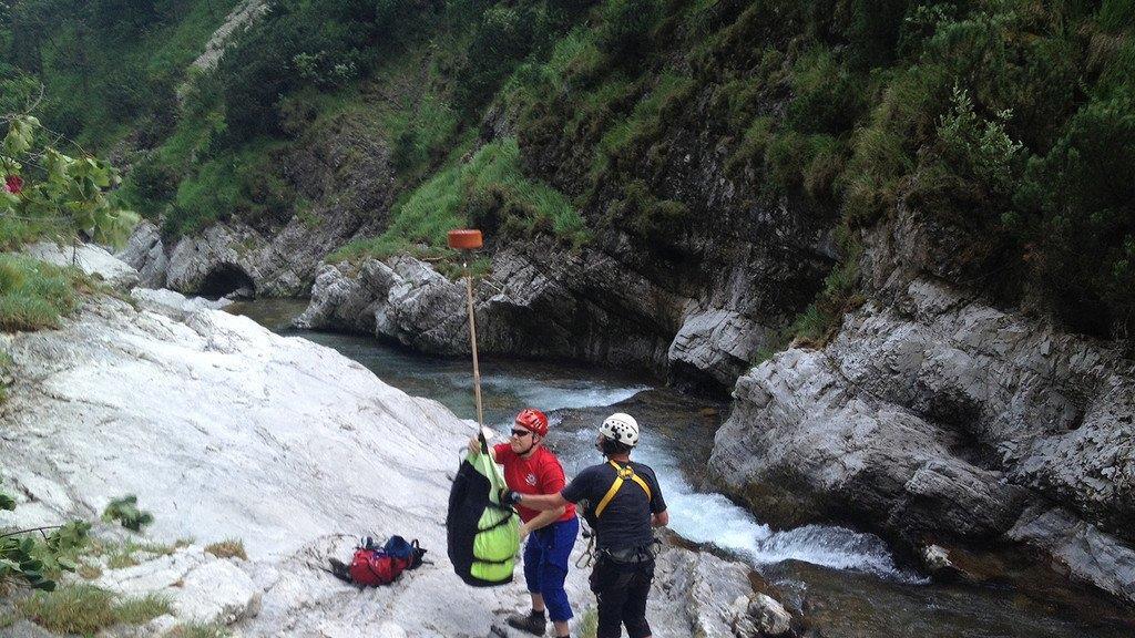 Bergung aus Weißbach