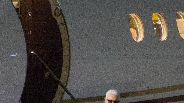 Karl Lagerfeld landet in Salzburg