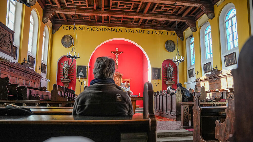 Messe der Nonnen im Kloster Goldenstein