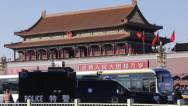 Fünf Tote auf Pekings Tiananmen-Platz