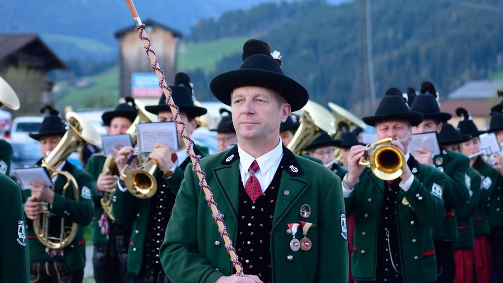 Sagler Bierzelt, FR, I
