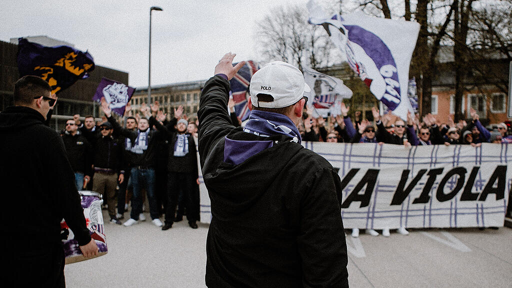Fanmarsch Austria Salzburg