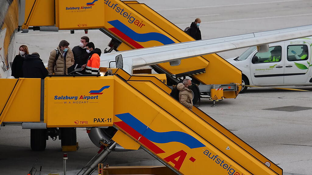 Atletico Madrid, Flughafen, Ankunft