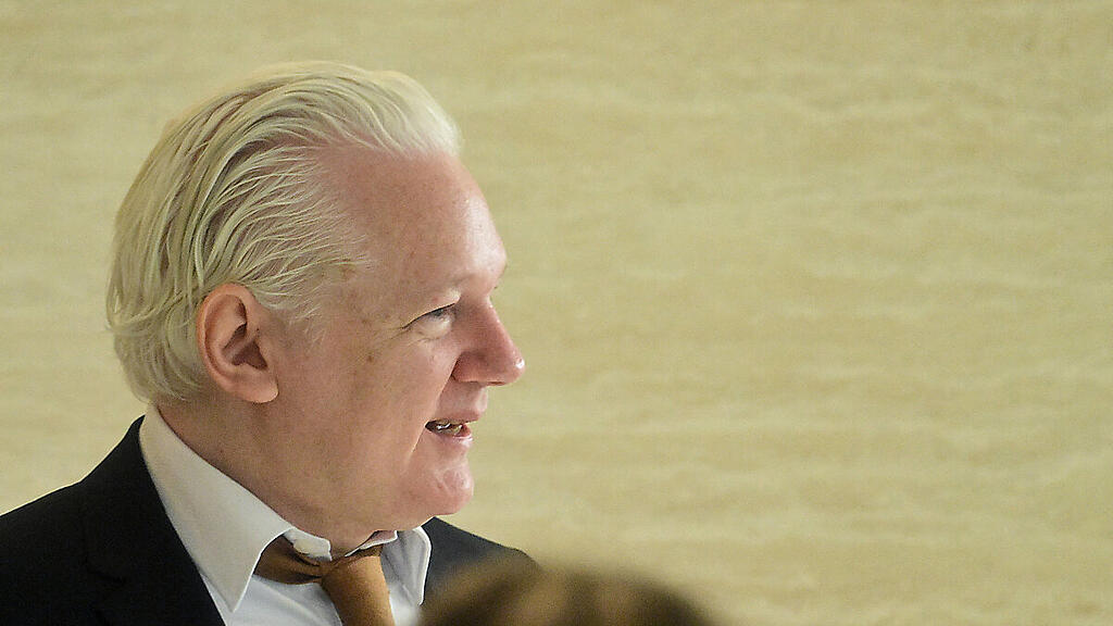 Assange bekennt sich in Saipan vor einem US-Gericht schuldig