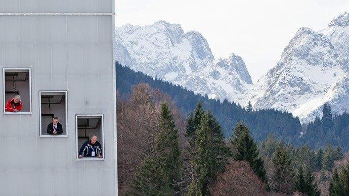 Vierschanzentournee: Jacobsen siegte auch in Garmisch vor Schlierenzauer