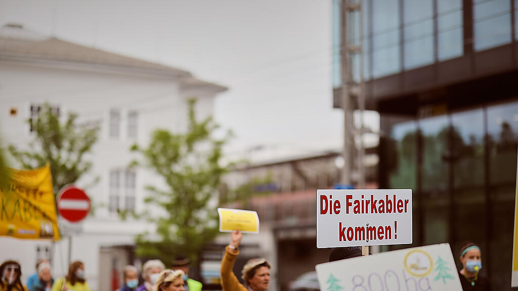 Demo f\u00fcr 380kV Erdverkabelung