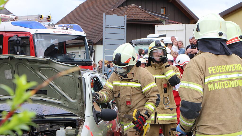 100 Jahr Jubil\u00e4um der Feuerwehr Wei\u00dfpriach