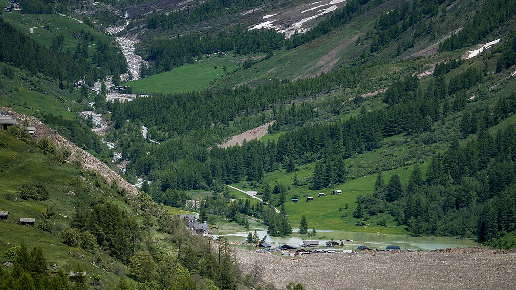 Nach Gletschersturz droht Flut in der Schweiz