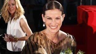 Julia Roberts bei der Premiere von Eat Pray Love in Tokio
