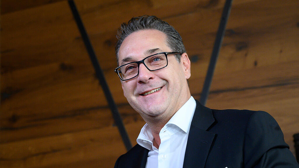 Strache