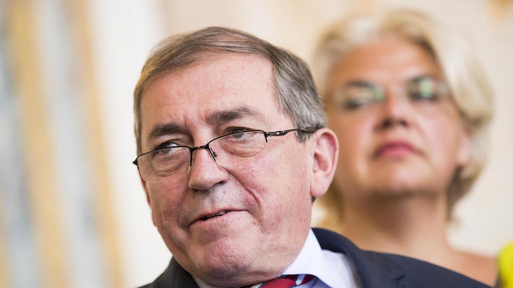 Bürgermeister Schaden tritt zurück