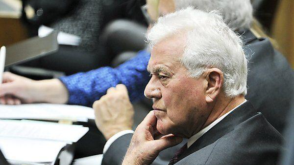 Stronachs letzter Auftritt im Parlament