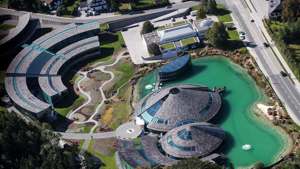 Red Bull-Zentrale in Fuschl