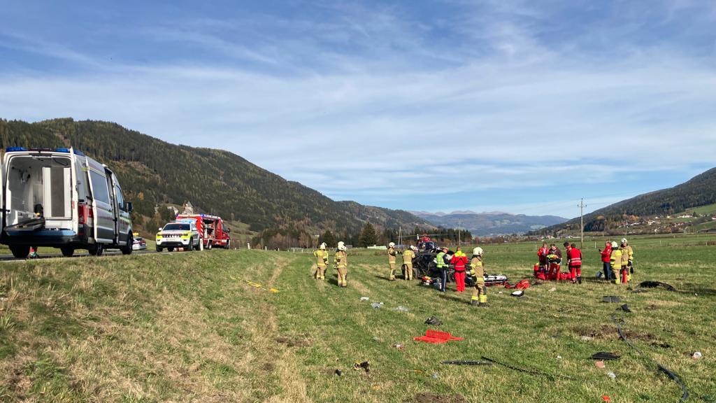 Fahrzeugüberschlag B96 StMargarethen