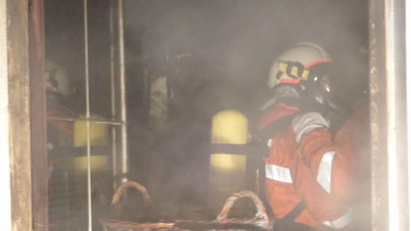 Über 50 Mann waren bei dem Brand im Einsatz.