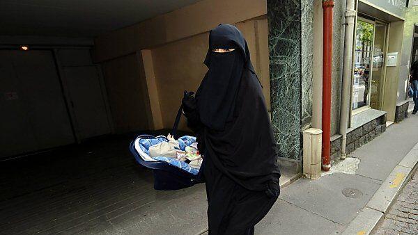 Burka-Tragen in Frankreich verboten