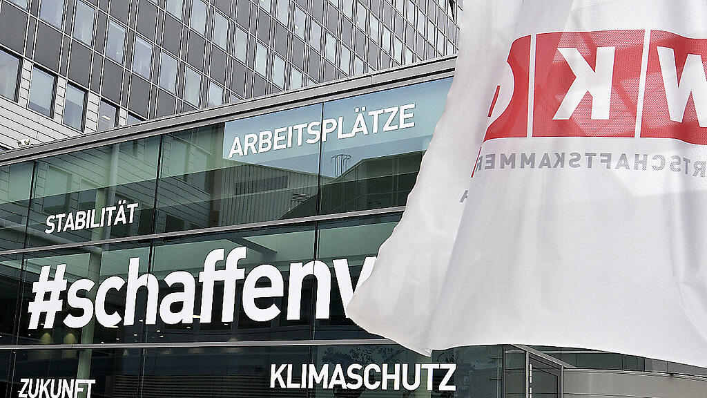 Die Verhandlungsteams wurden Corona-bedingt verkleinert