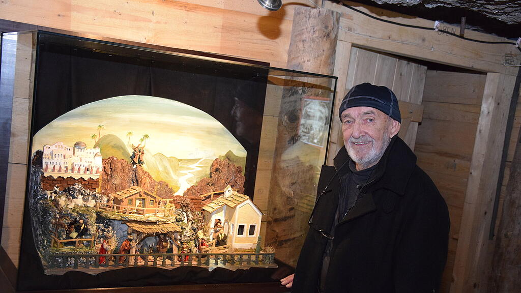 Krippenbaumeister in Hallein