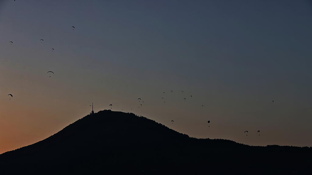 Festungsflug der Paragleiter