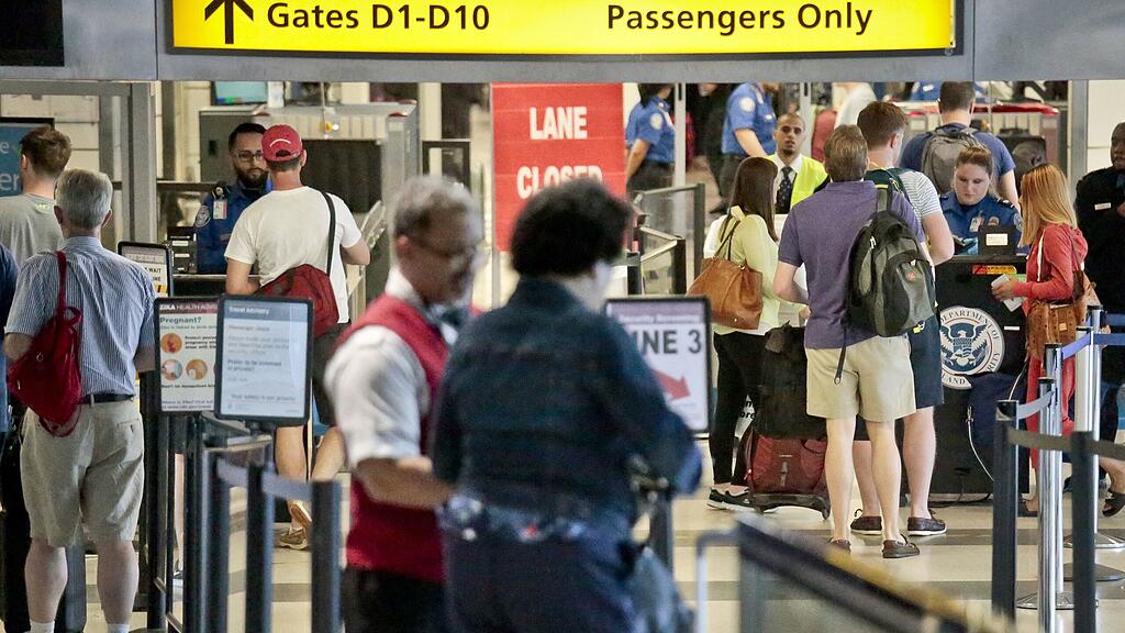 Am Flughafen in New York wurde ein Terminal evakuiert.