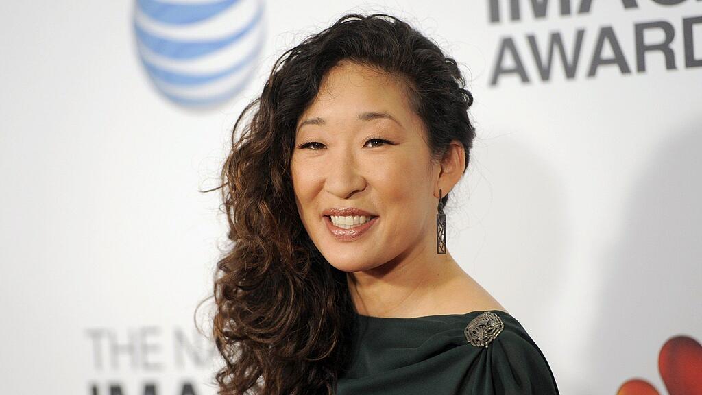 Sandra Oh, besser bekannt als Serienärztin Christina Yang, hängt ihren OP-Kittel an den Nagel.