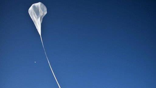 Der Stratos-Sprung von Felix Baumgartner (EPA)