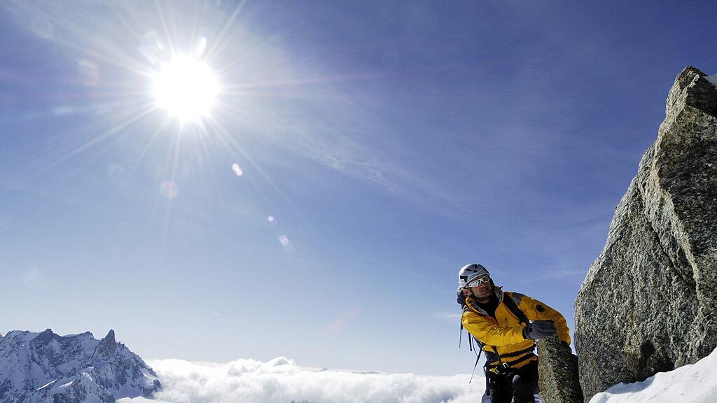 Christian Stangl hat mit seinen Traum vom "Triple Seven Summits" mit dem Shkhara erfüllt.
