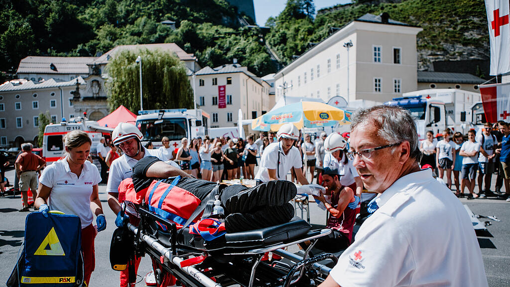 50 Jahre Katastrophenhilfsdienst Rotes Kreuzes, II