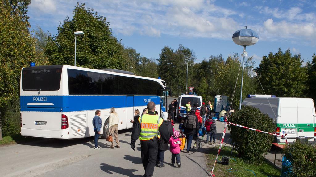 Flüchtlinge: Strom von Saalachbrücke wegverlagert