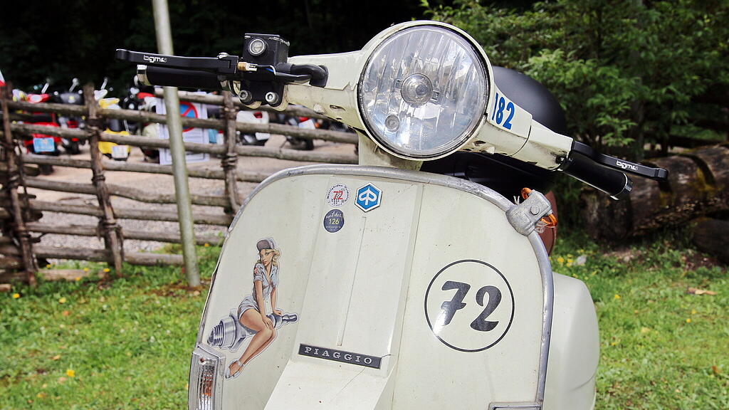 Vespa Treffen beim Latschenwirt