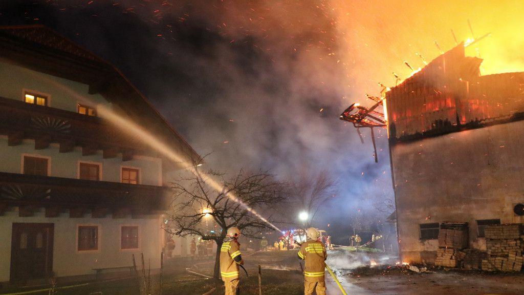 Alarmstufe 4: Großbrand in Seekirchen