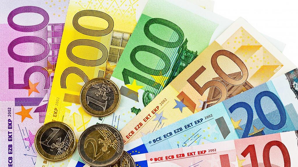 Angesichts des Spardrucks hat die Landesregierung den Bediensteten eine Einmalzahlung in der Höhe von drei Mio. Euro angeboten.