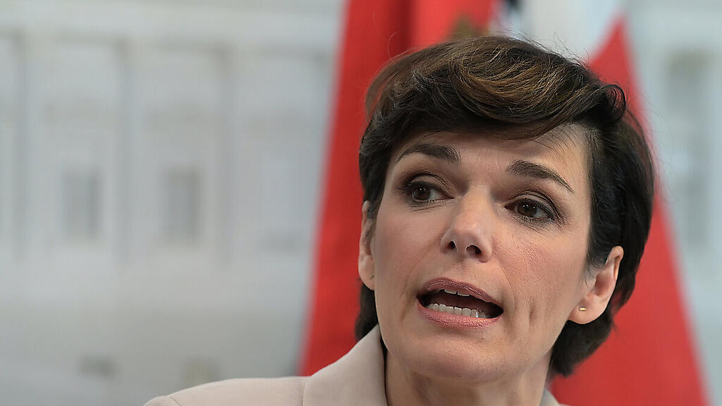 Rendi-Wagner will Infizierte rascher isolieren können