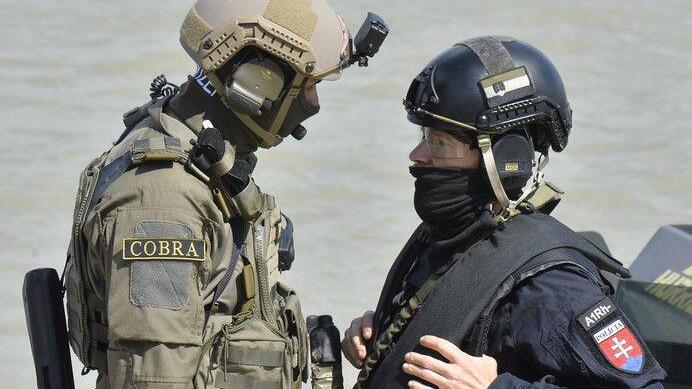 Terrorübung auf der Donau